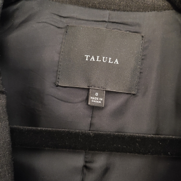 Talula Aritzia Blazer, Size 0 in Dark Grey - Picture 3 of 4